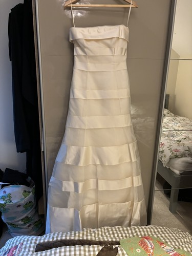 Vera wang wedding dress - wedding,